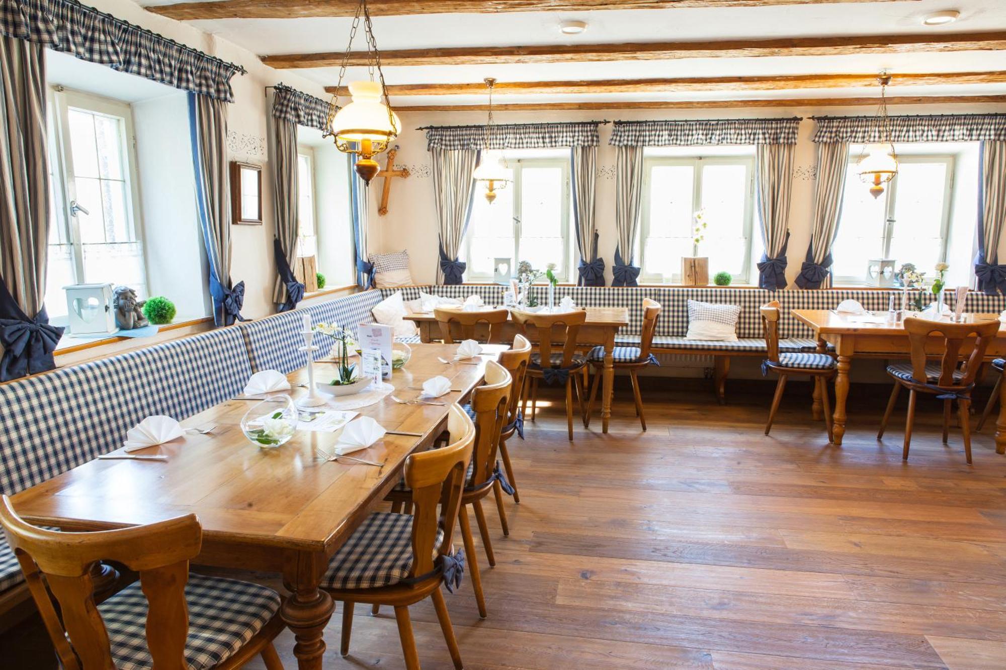 Gasthaus Zur Post Waal Buitenkant foto
